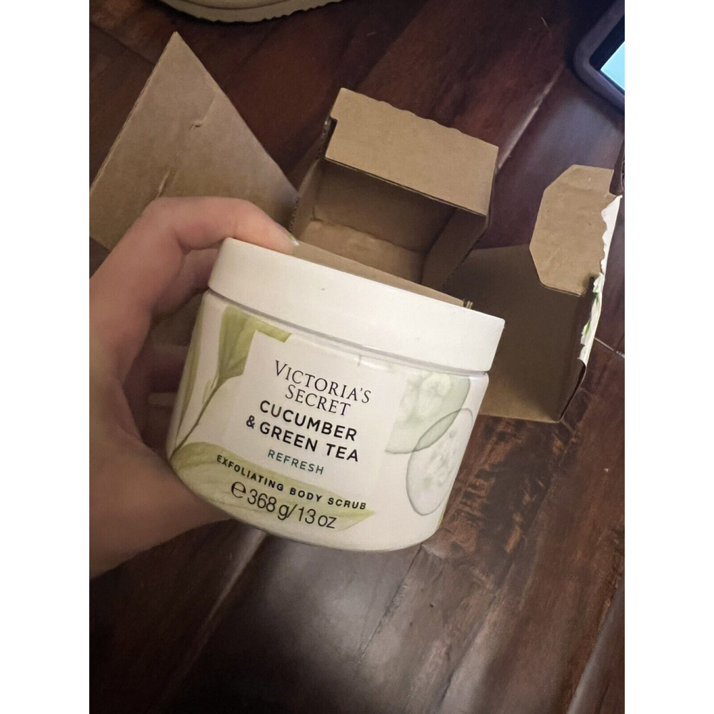 Victoria's Secret Cucumber & Green Tea Refresh Sugar Exfoliating Body Scrub 13oz